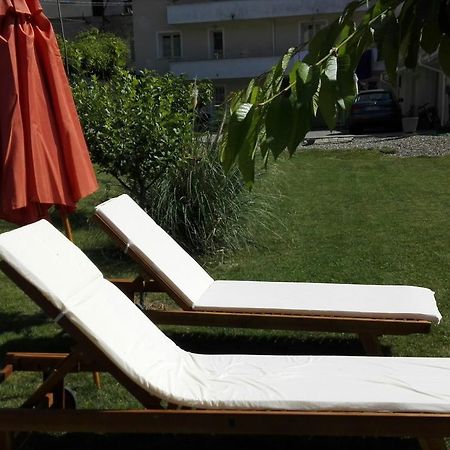 Готель Il Cortile Friendly House Борґоманеро Екстер'єр фото