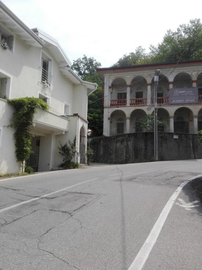 Готель Il Cortile Friendly House Борґоманеро Екстер'єр фото